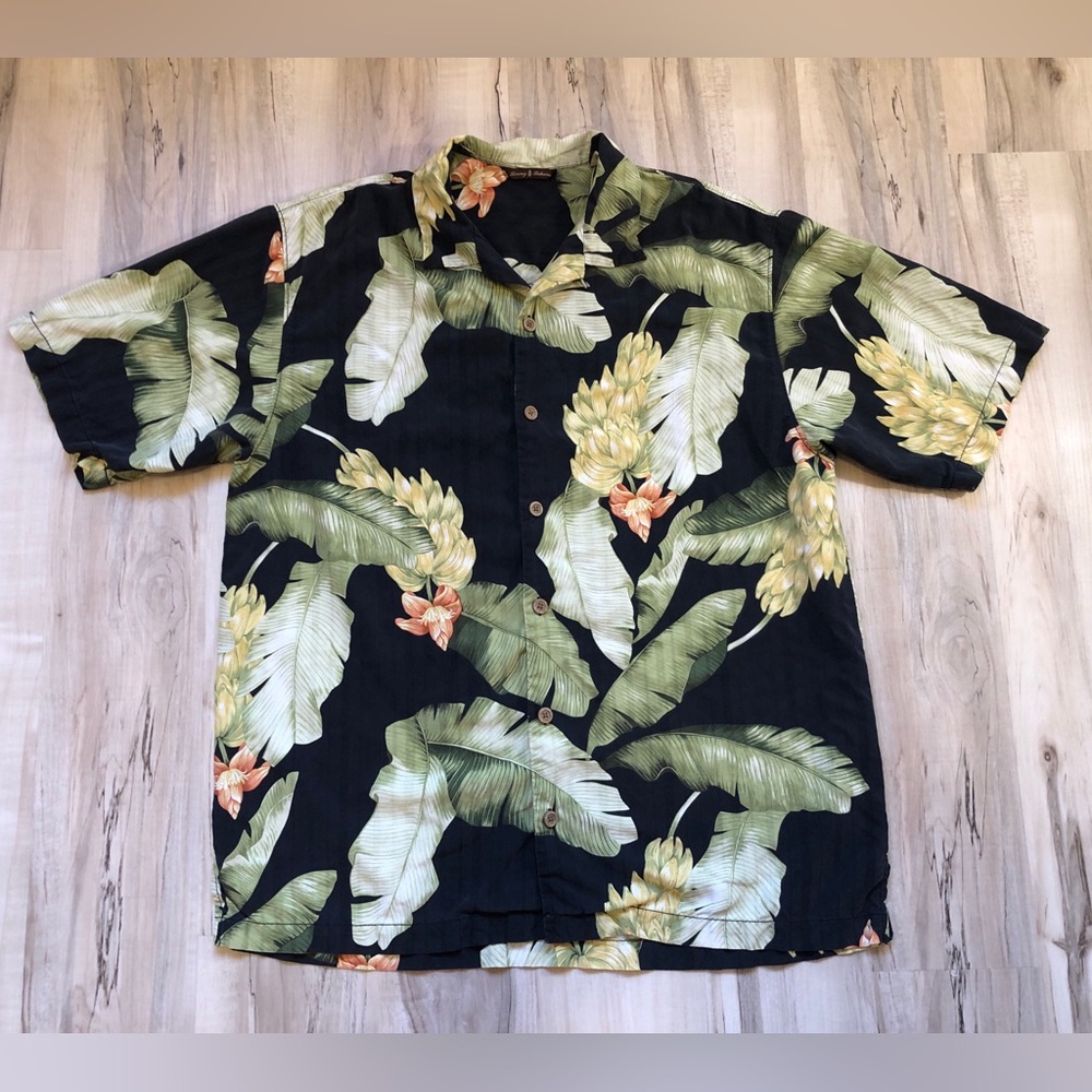 Tommy Bahama 100% Silk Hawaiian Camp Shirt Large Black Floral Tropical Aloha
